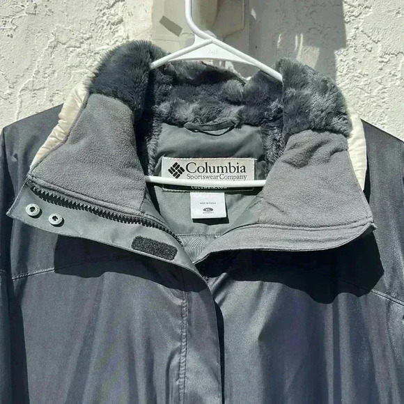 Columbia, hooded, bomber style jacket, charcoal, gray - Picture 2 of 5